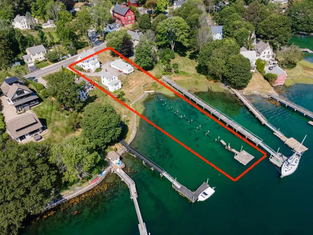 98-100 Whipple Road Kittery ME 03904