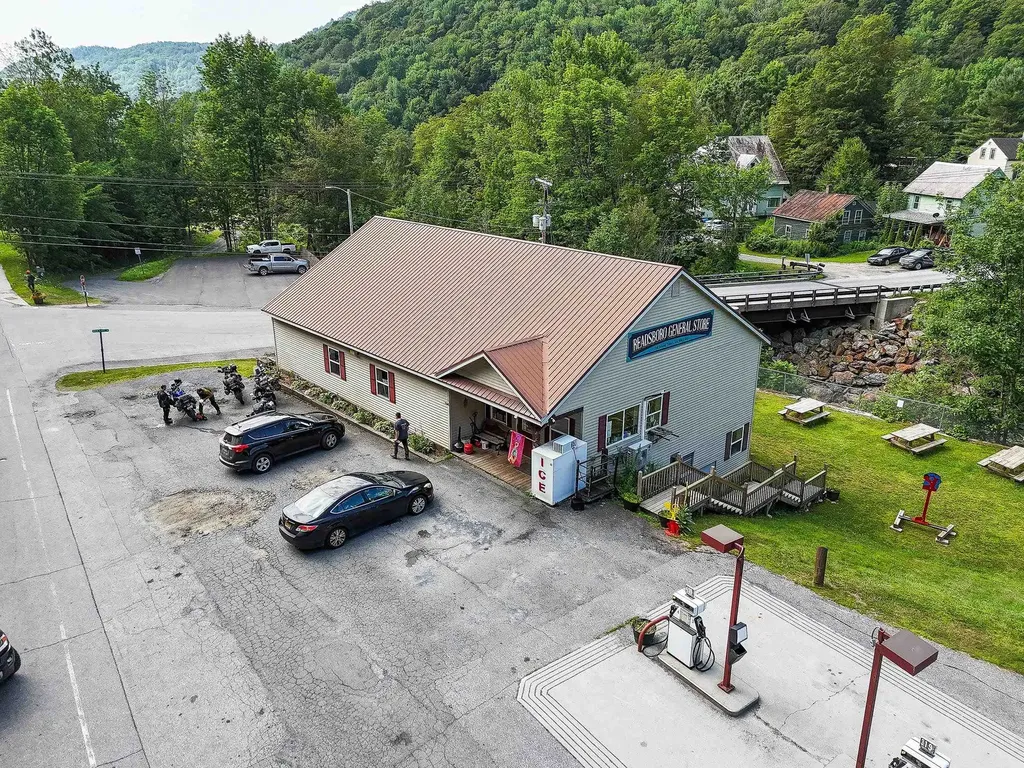 6828 Main Street Readsboro VT 05350