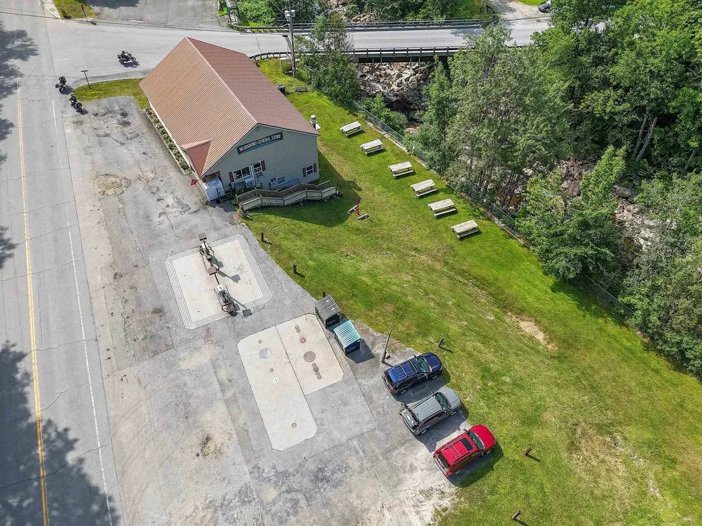 6828 Main Street Readsboro VT 05350