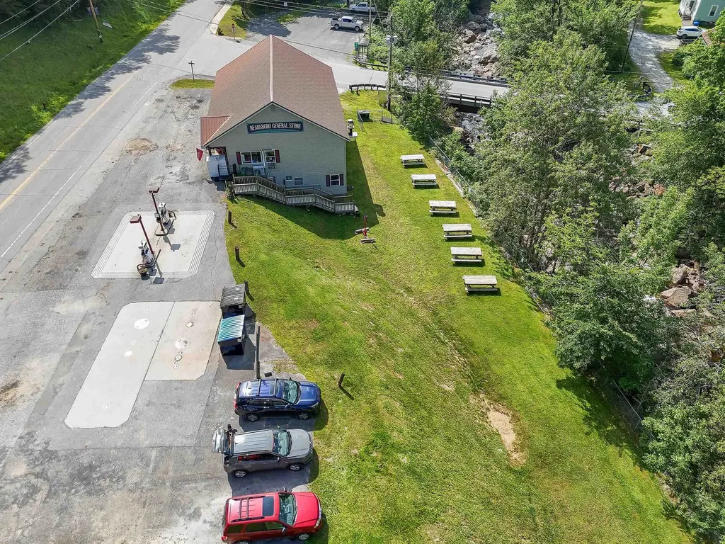 6828 Main Street Readsboro VT 05350