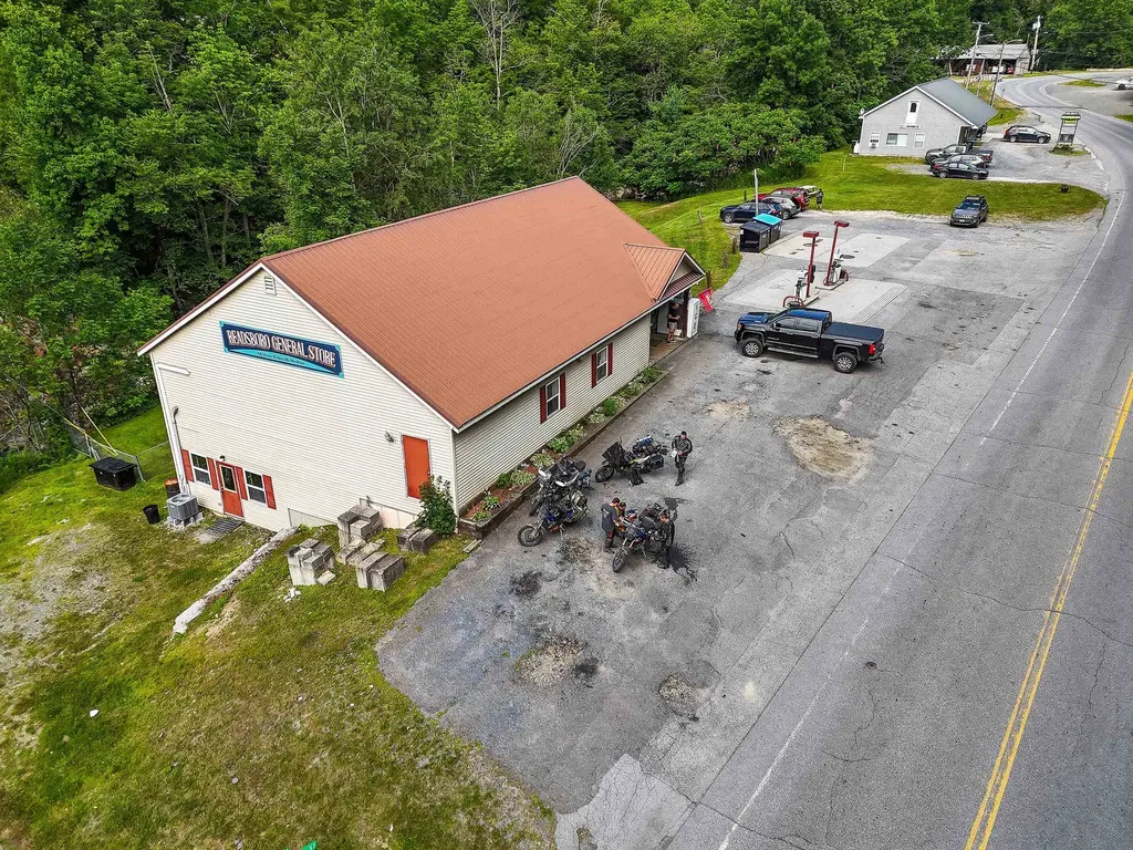 6828 Main Street Readsboro VT 05350