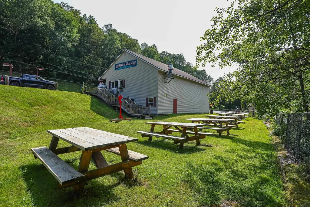 6828 Main Street Readsboro VT 05350