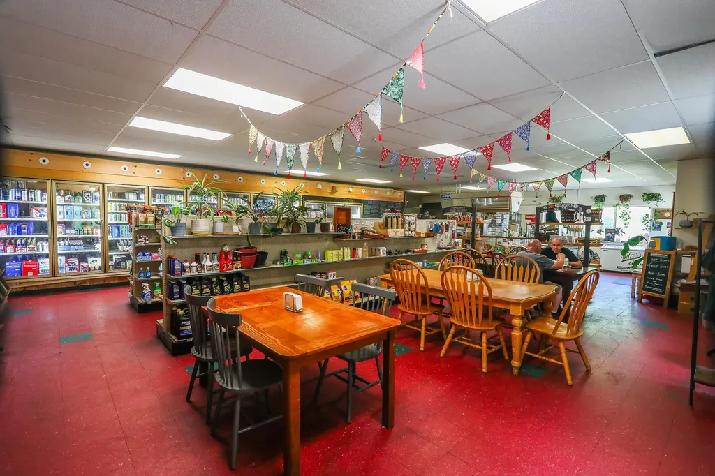 6828 Main Street Readsboro VT 05350