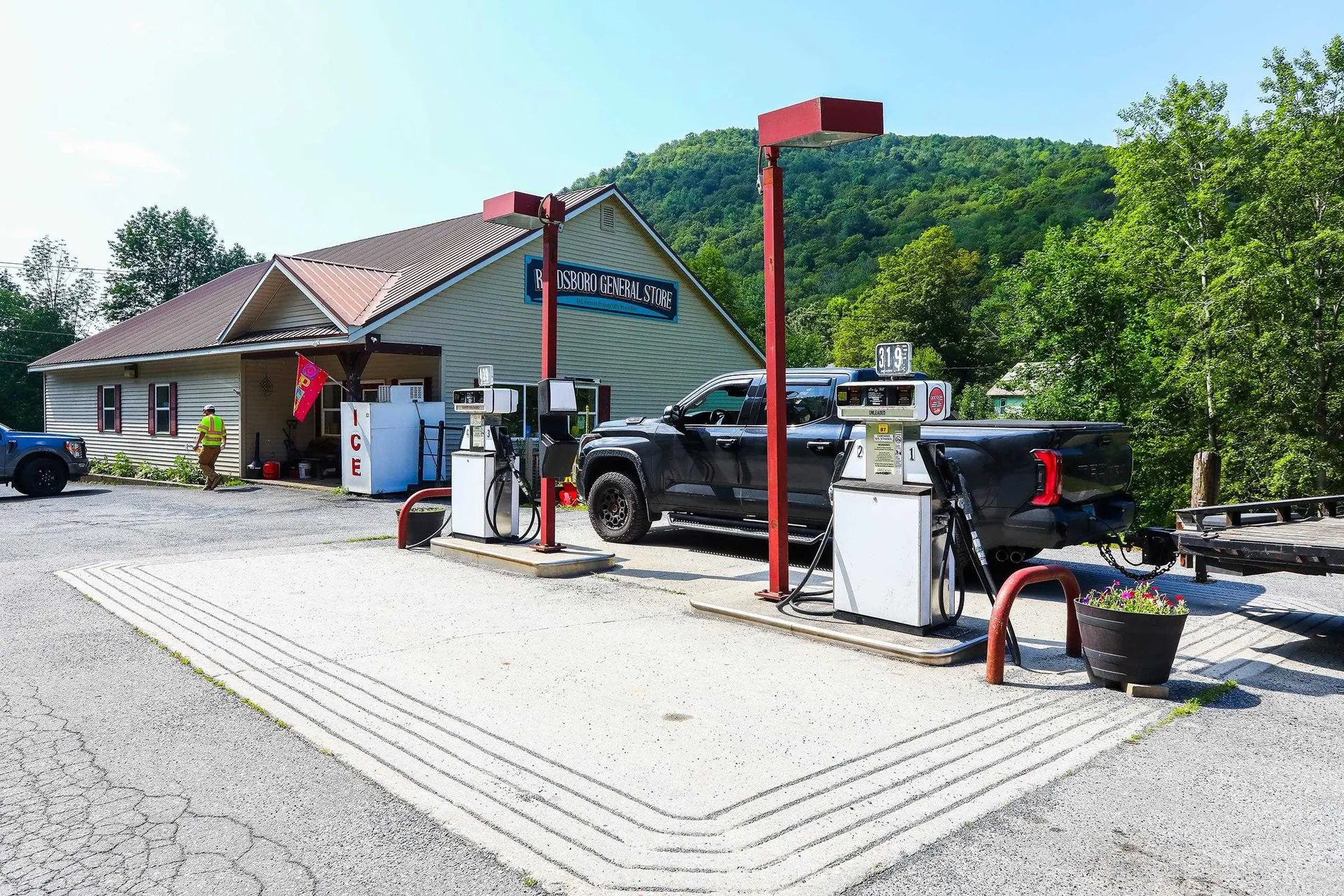 6828 Main Street Readsboro VT 05350