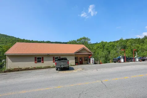 6828 Main Street Readsboro VT 05350