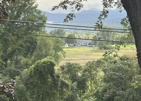 27 Inn Road Charlotte VT 05445