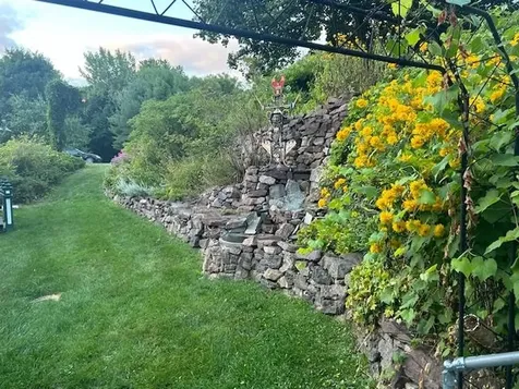 27 Inn Road Charlotte VT 05445