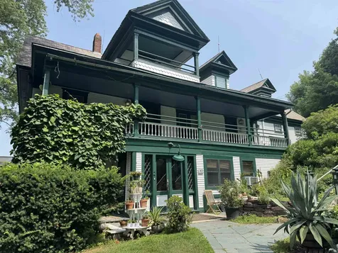 27 Inn Road Charlotte VT 05445