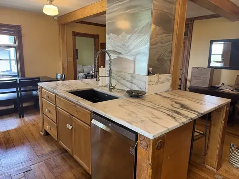 27 Inn Road Charlotte VT 05445