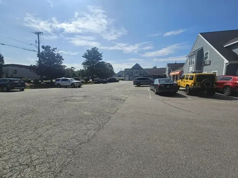 8 Stiles Road Salem NH 03038