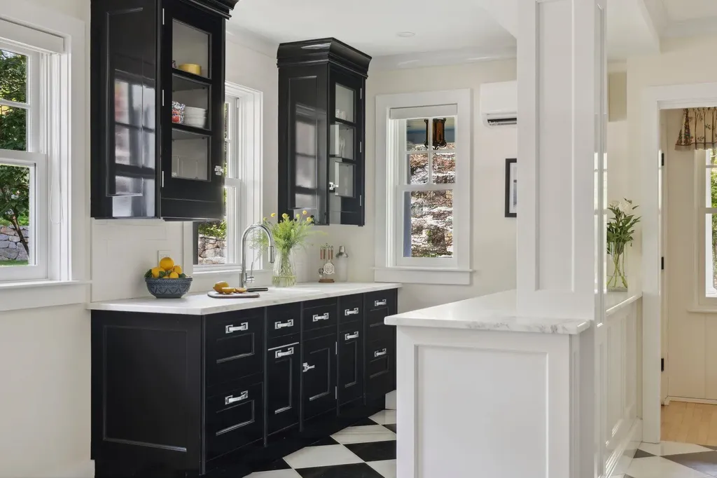 68 Sewall Road Wolfeboro NH 03894