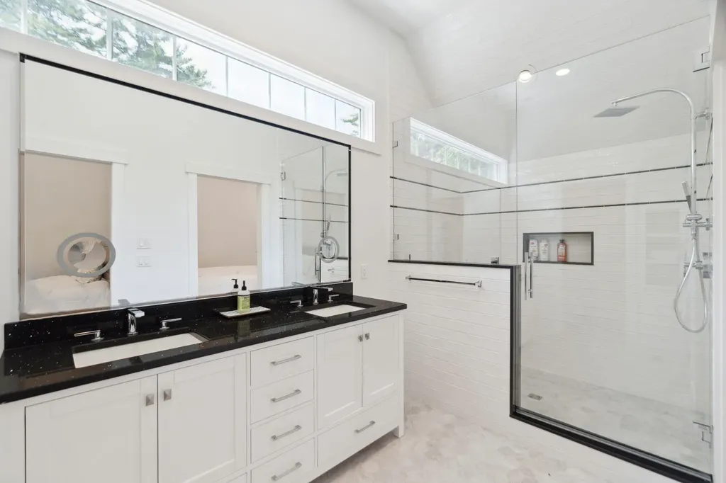 68 Sewall Road Wolfeboro NH 03894