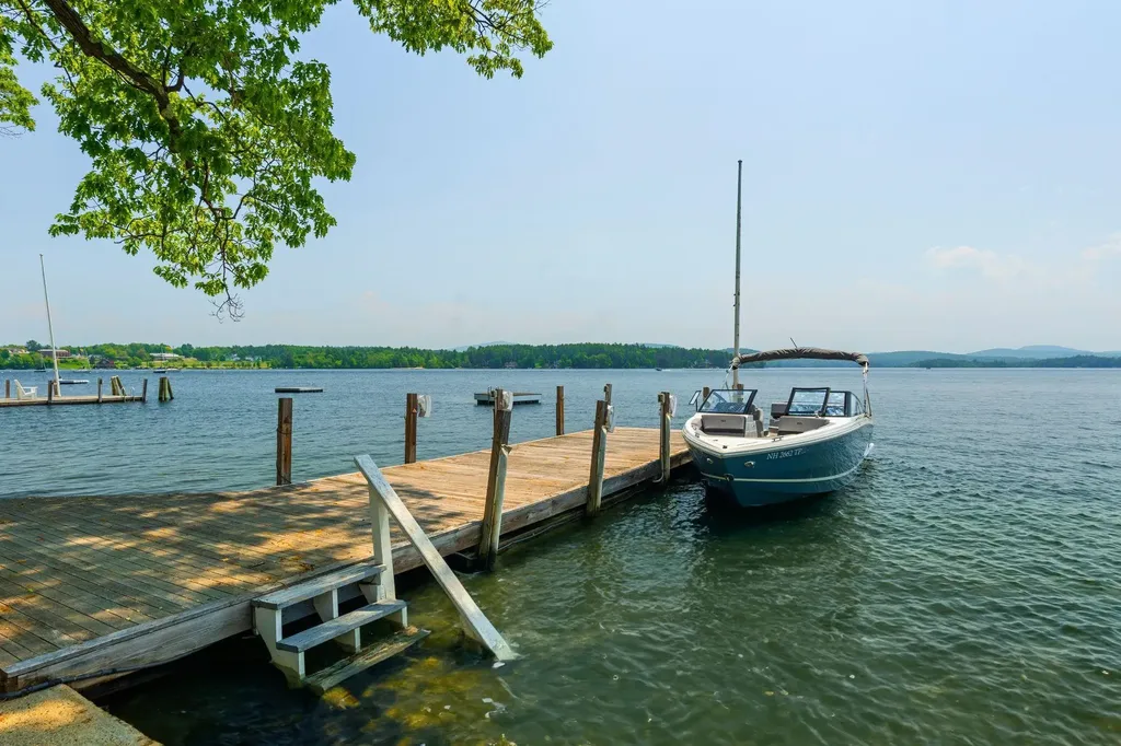 68 Sewall Road Wolfeboro NH 03894