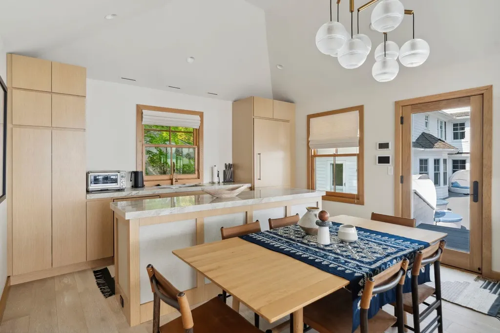 68 Sewall Road Wolfeboro NH 03894