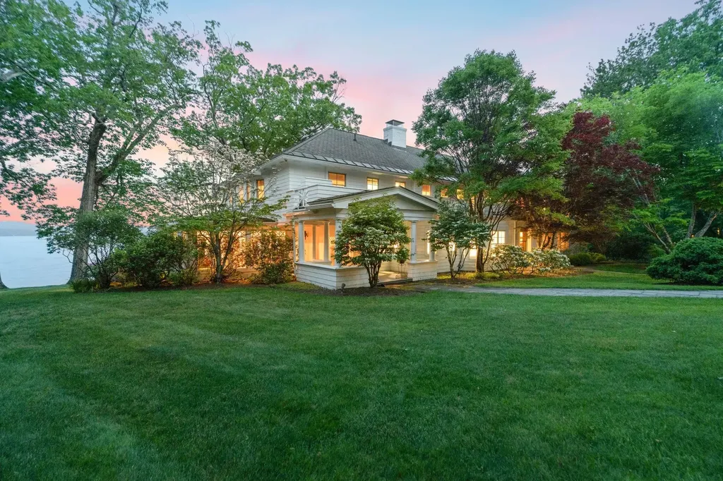 68 Sewall Road Wolfeboro NH 03894