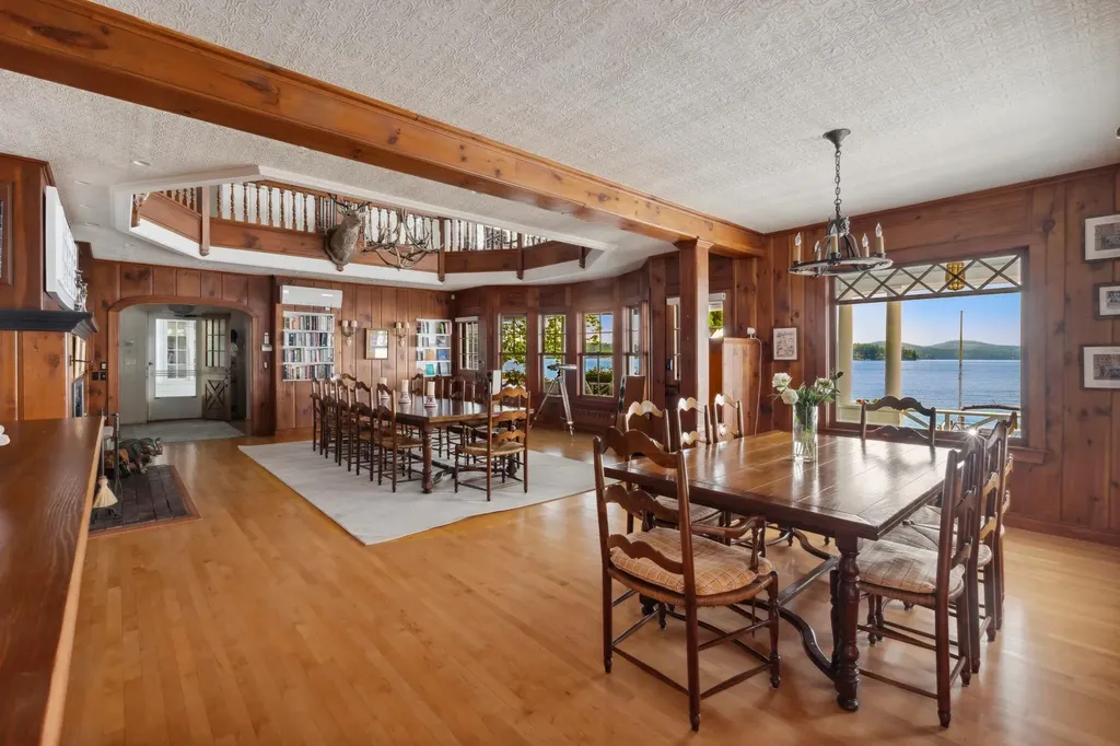 68 Sewall Road Wolfeboro NH 03894