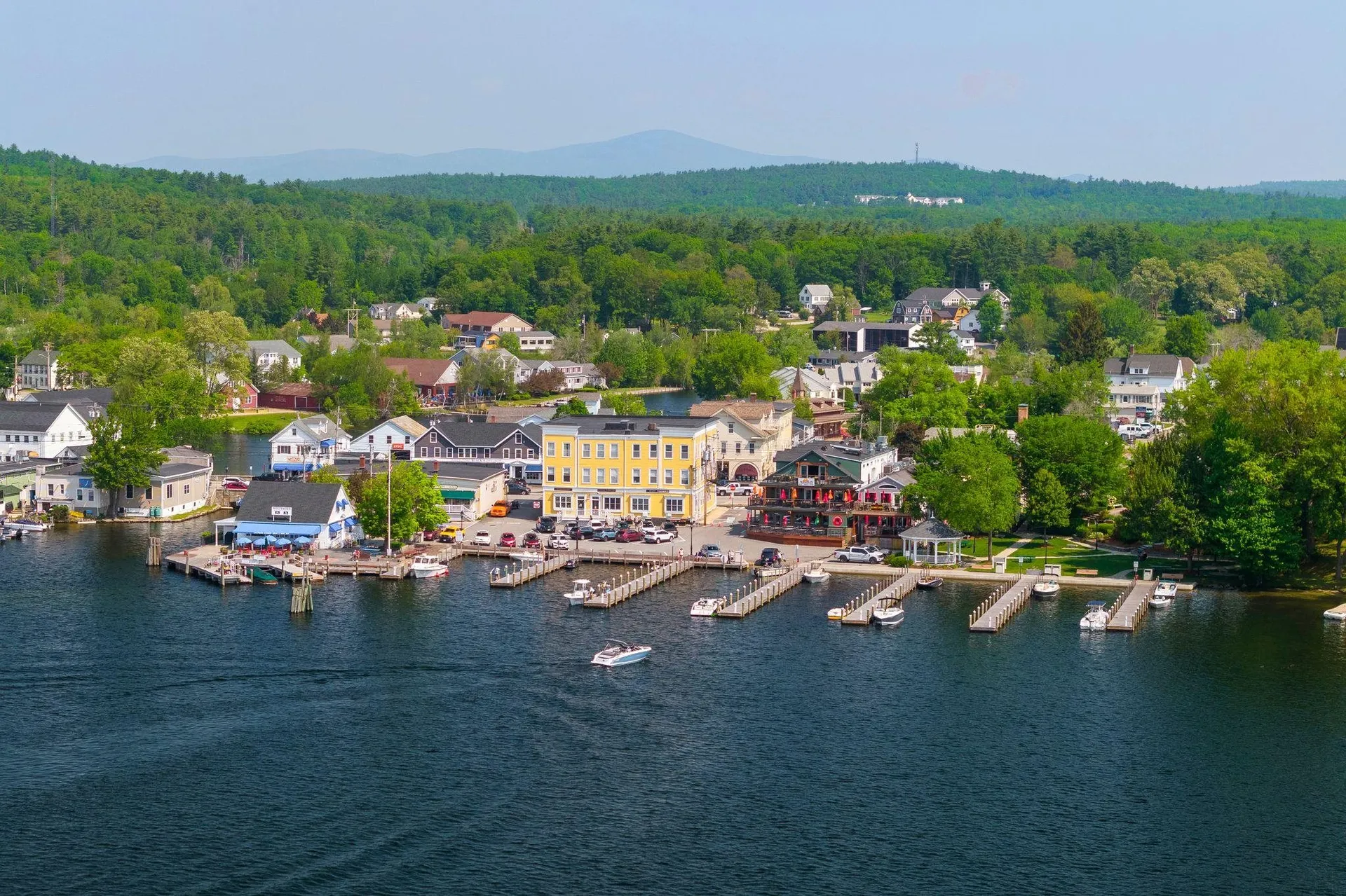 68 Sewall Road Wolfeboro NH 03894