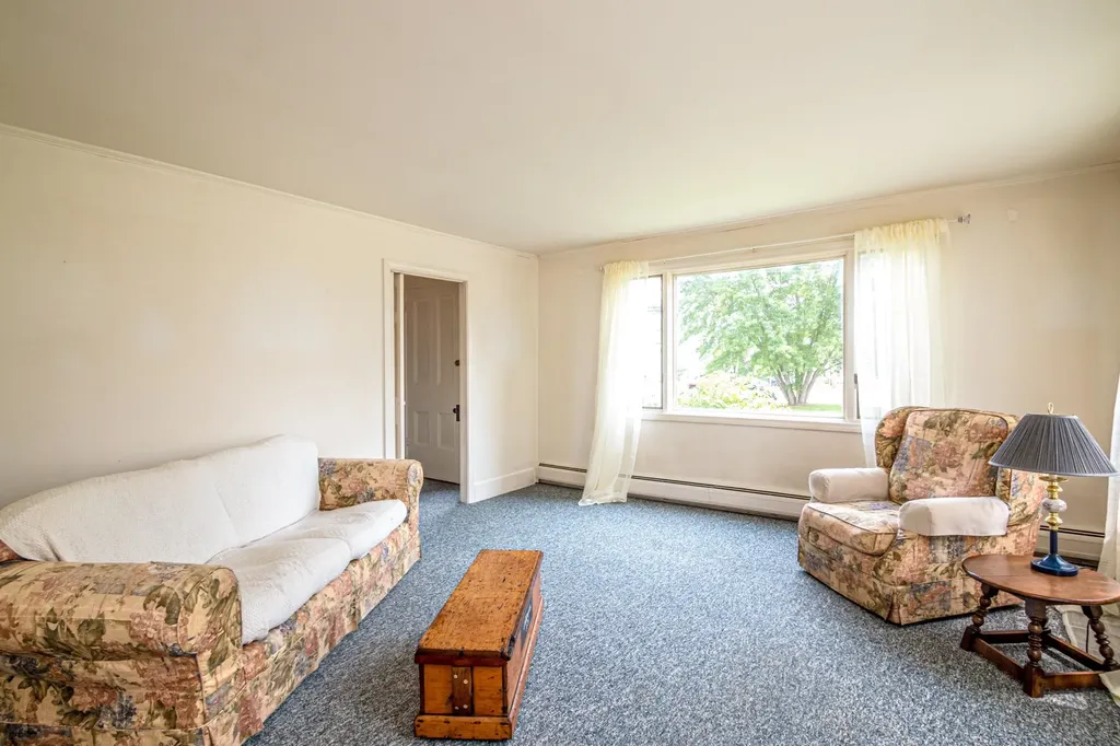 35 Courthouse Drive Guildhall VT 05905