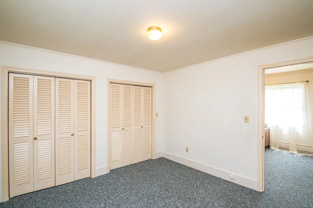 35 Courthouse Drive Guildhall VT 05905