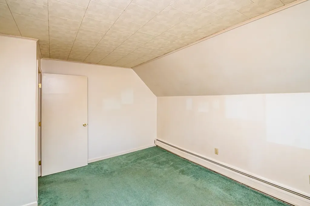 35 Courthouse Drive Guildhall VT 05905