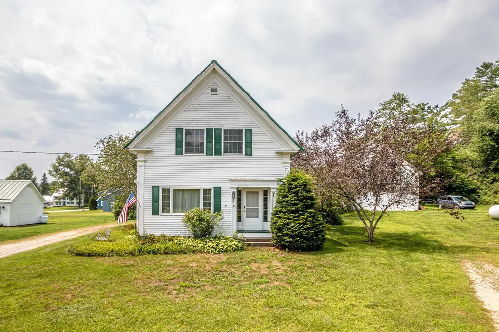 35 Courthouse Drive Guildhall VT 05905