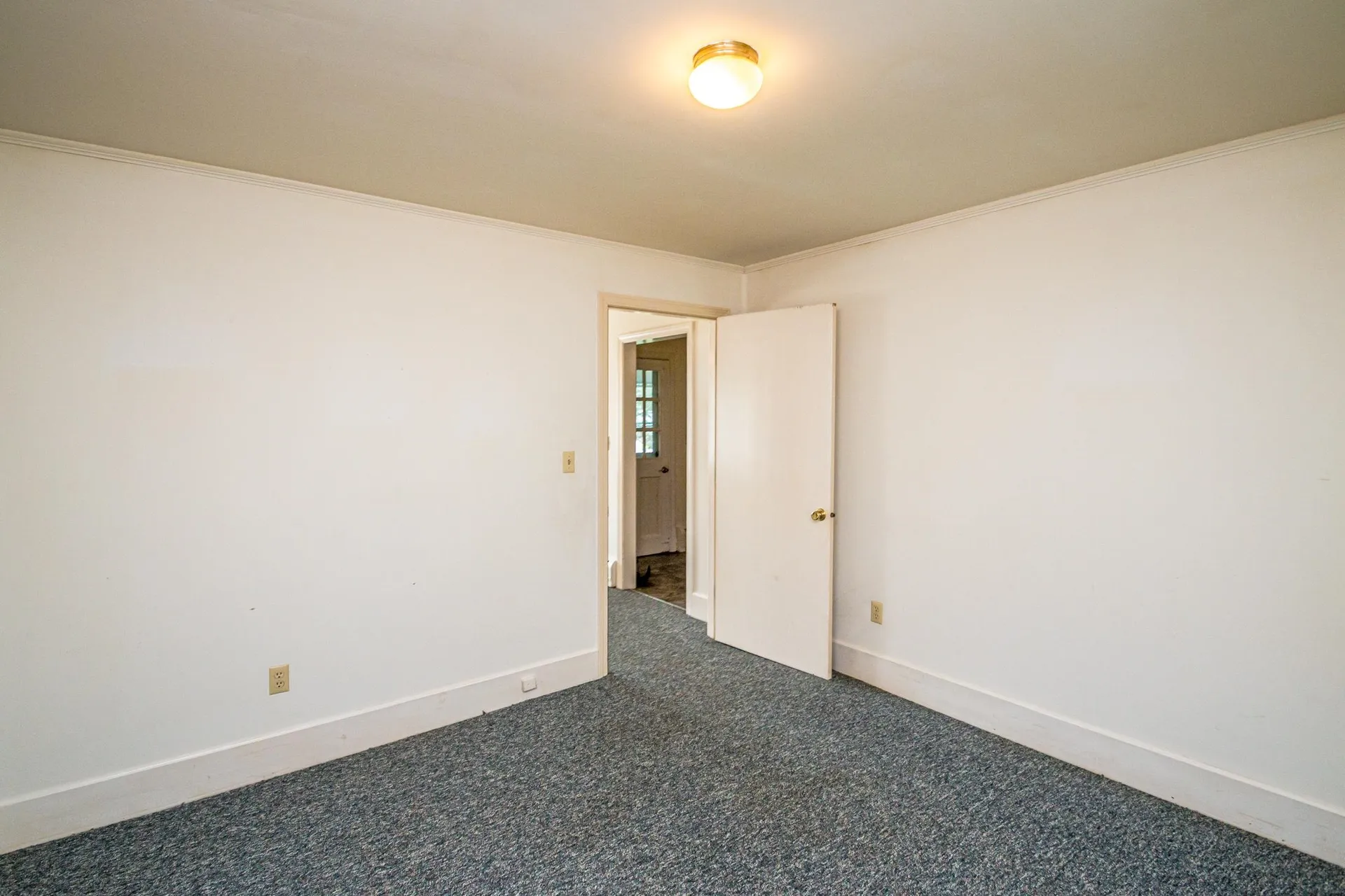 35 Courthouse Drive Guildhall VT 05905