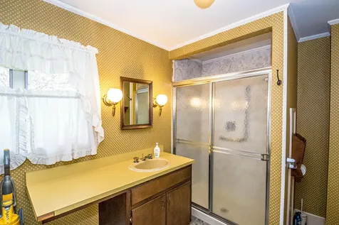 35 Courthouse Drive Guildhall VT 05905