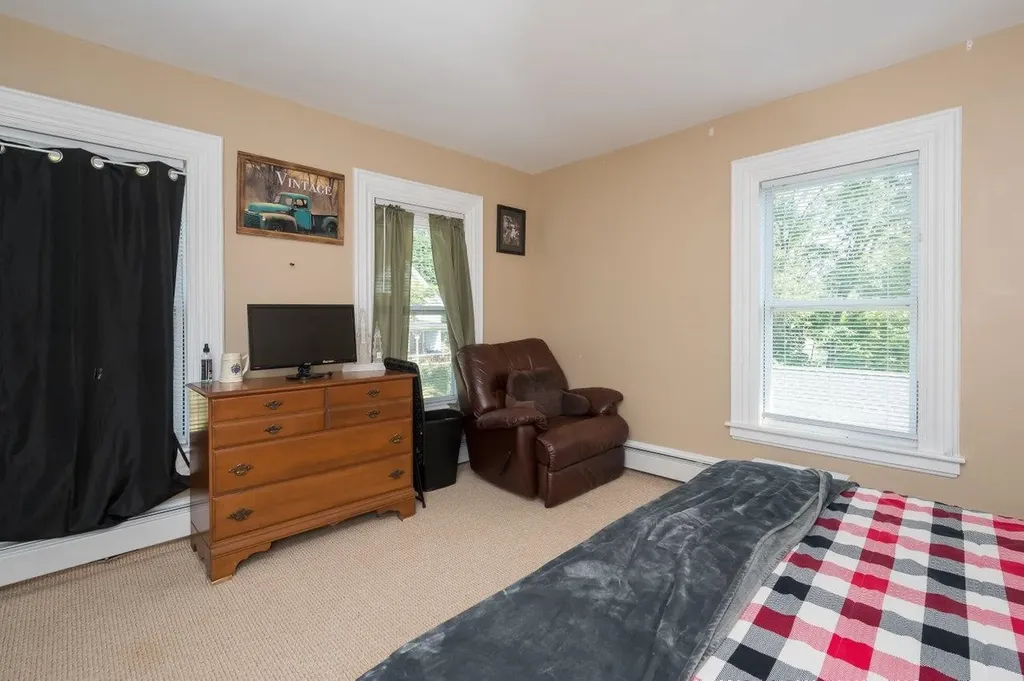11 Berry Court Farmington NH 03835