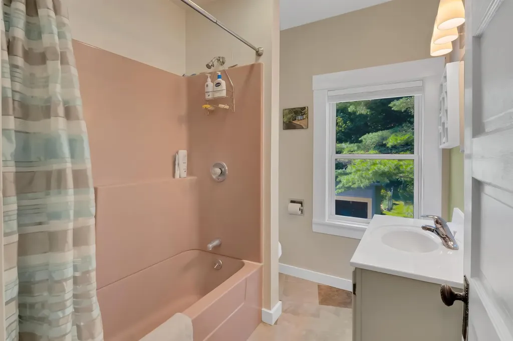 28 Pearl Street Montpelier VT 05602