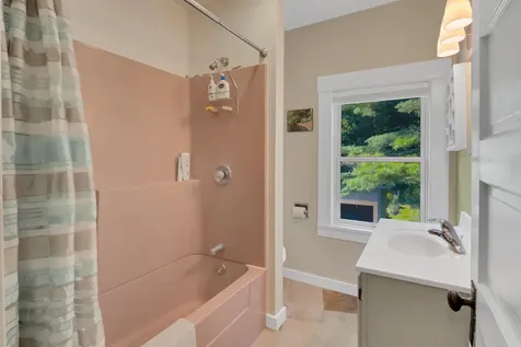 28 Pearl Street Montpelier VT 05602