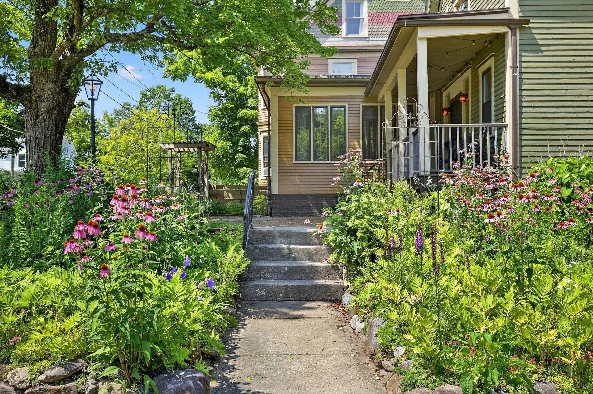 62 Elm Avenue Franklin NH 03235