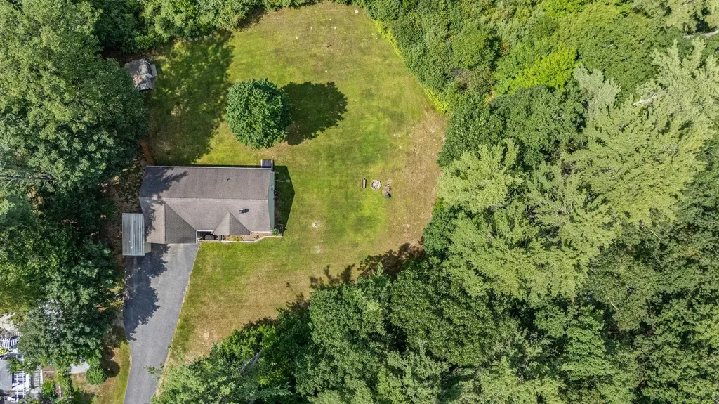 16 Felch Lane Jaffrey NH 03452