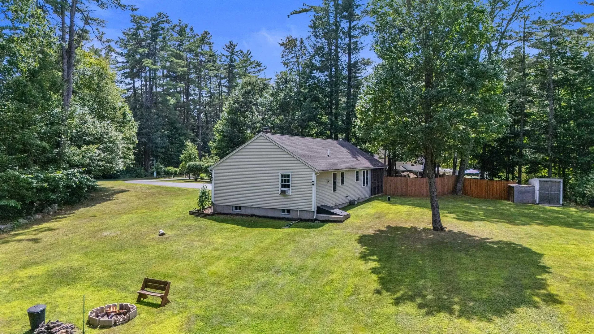 16 Felch Lane Jaffrey NH 03452