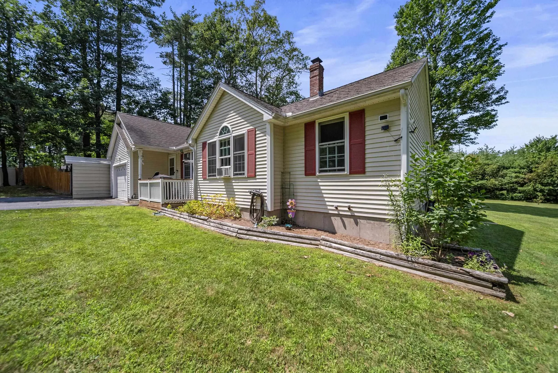 16 Felch Lane Jaffrey NH 03452