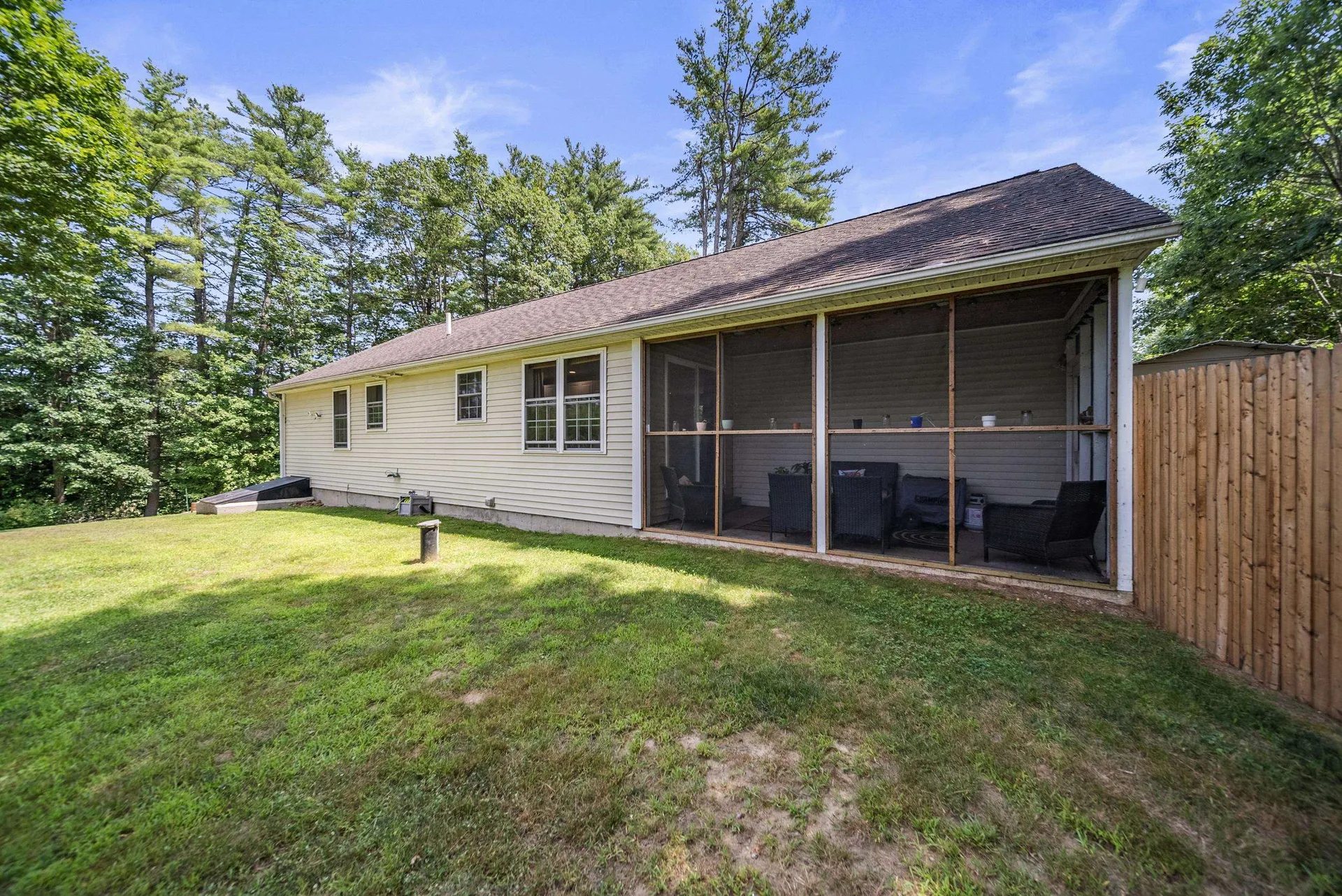 16 Felch Lane Jaffrey NH 03452