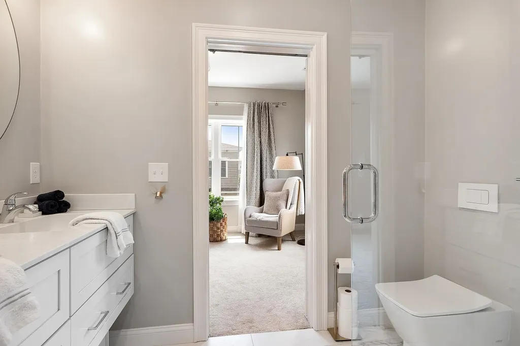 5 Milano Way Salem NH 03079