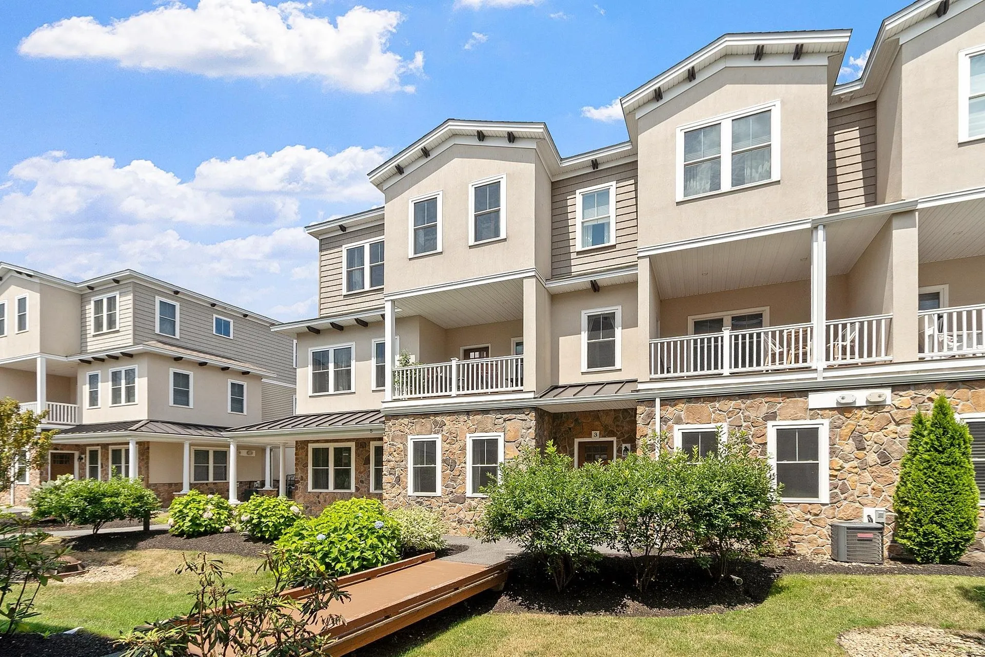 5 Milano Way Salem NH 03079