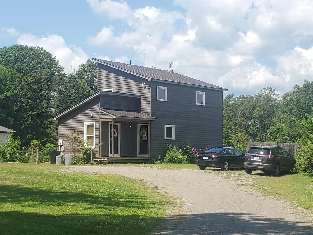 424 River Road Westmoreland NH 03467