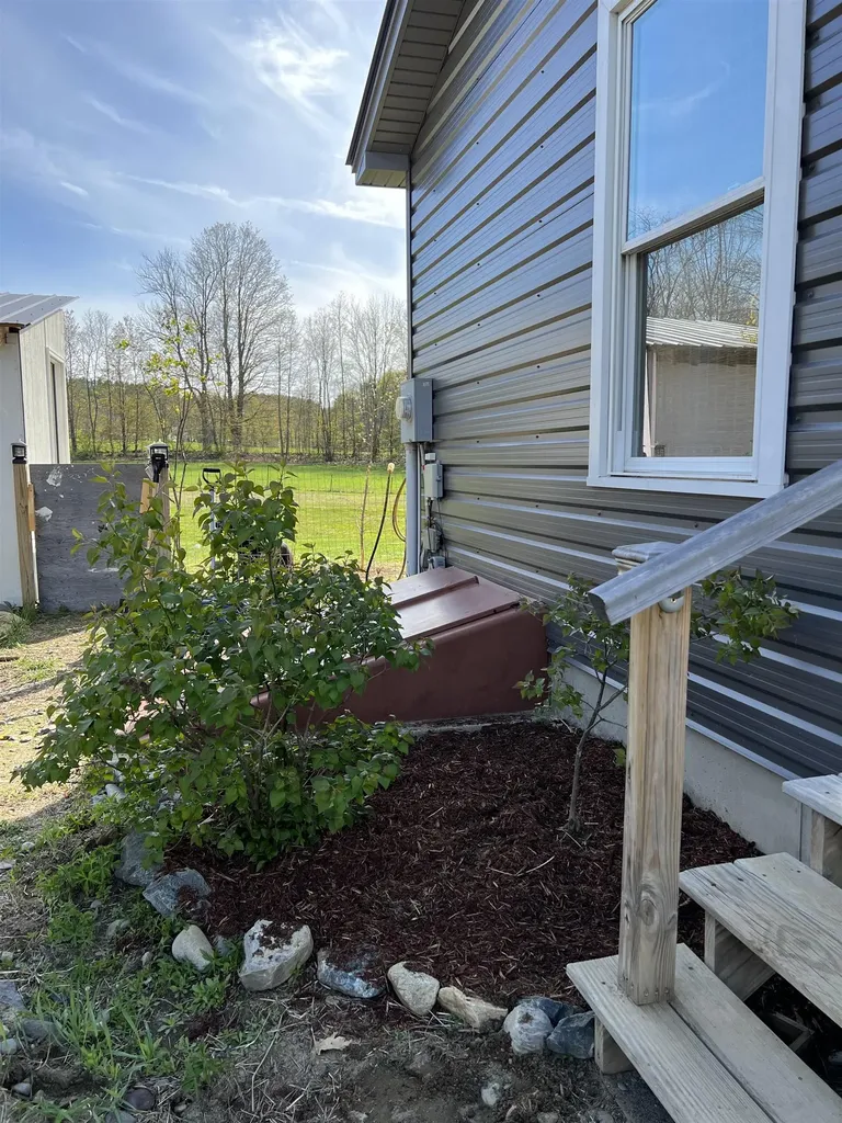 424 River Road Westmoreland NH 03467