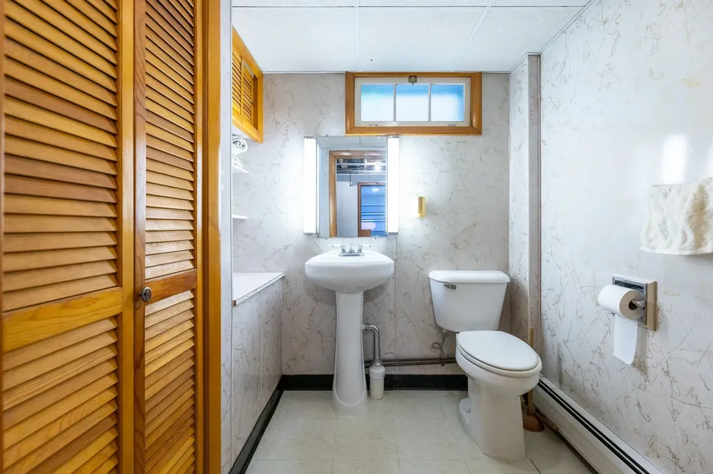 31 Wheatley Street Lebanon NH 03766