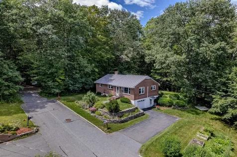 31 Wheatley Street Lebanon NH 03766