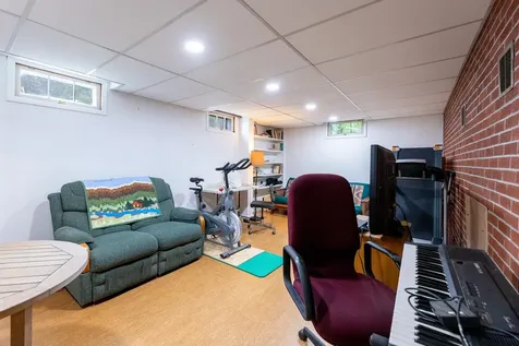 31 Wheatley Street Lebanon NH 03766