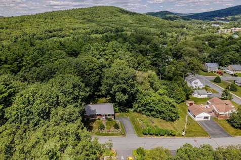 31 Wheatley Street Lebanon NH 03766