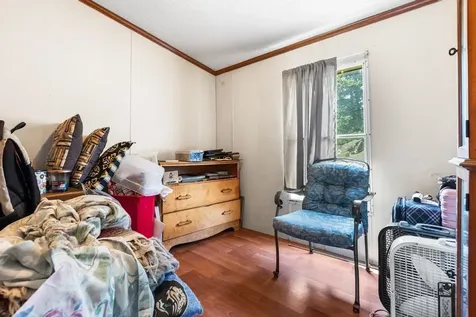 209 Hampstead Road Derry NH 03038