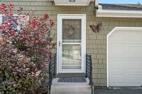 17 Independence Green Montpelier VT 05602