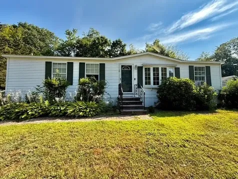 95 Tucker Drive Hopkinton NH 03229