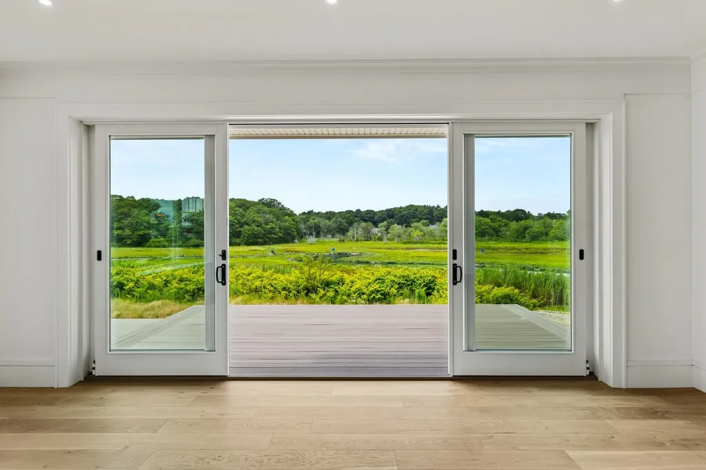 1215 Ocean Boulevard Rye NH 03870