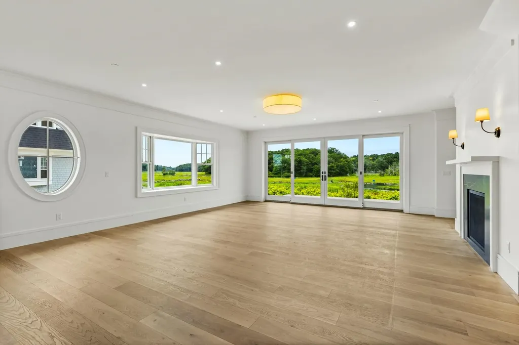 1215 Ocean Boulevard Rye NH 03870