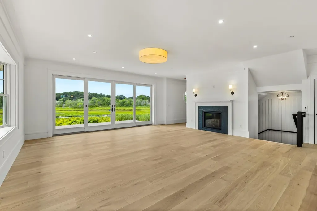 1215 Ocean Boulevard Rye NH 03870