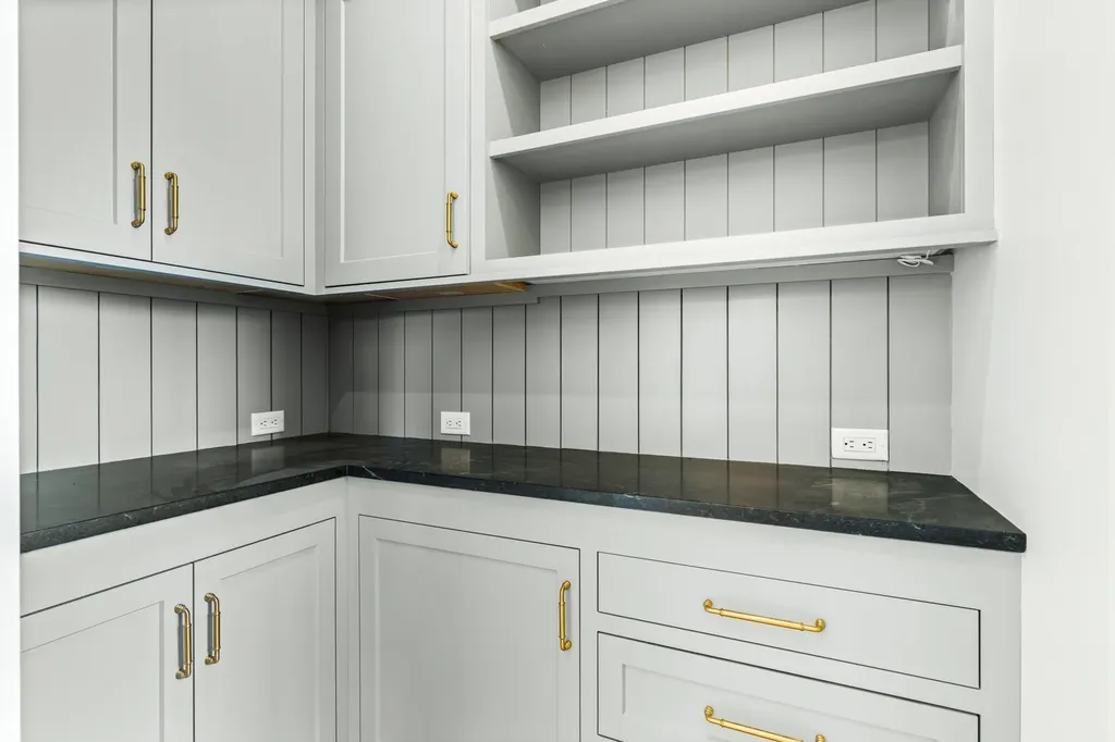 1215 Ocean Boulevard Rye NH 03870